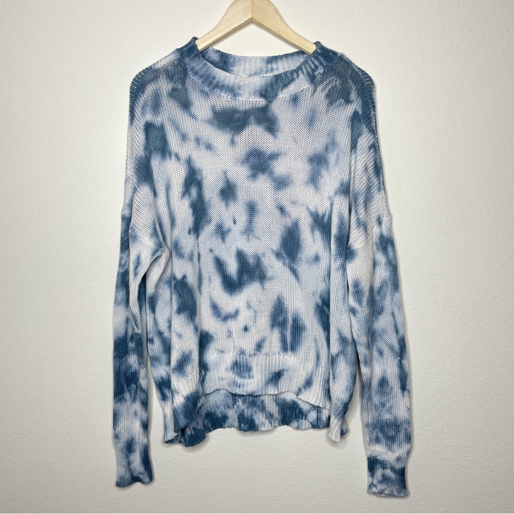 Elan Blue and White Tie Dye Crewneck Sweater